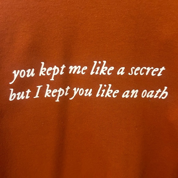 Taylor Swift All Too Well sweatshirt - Picture 3 of 4